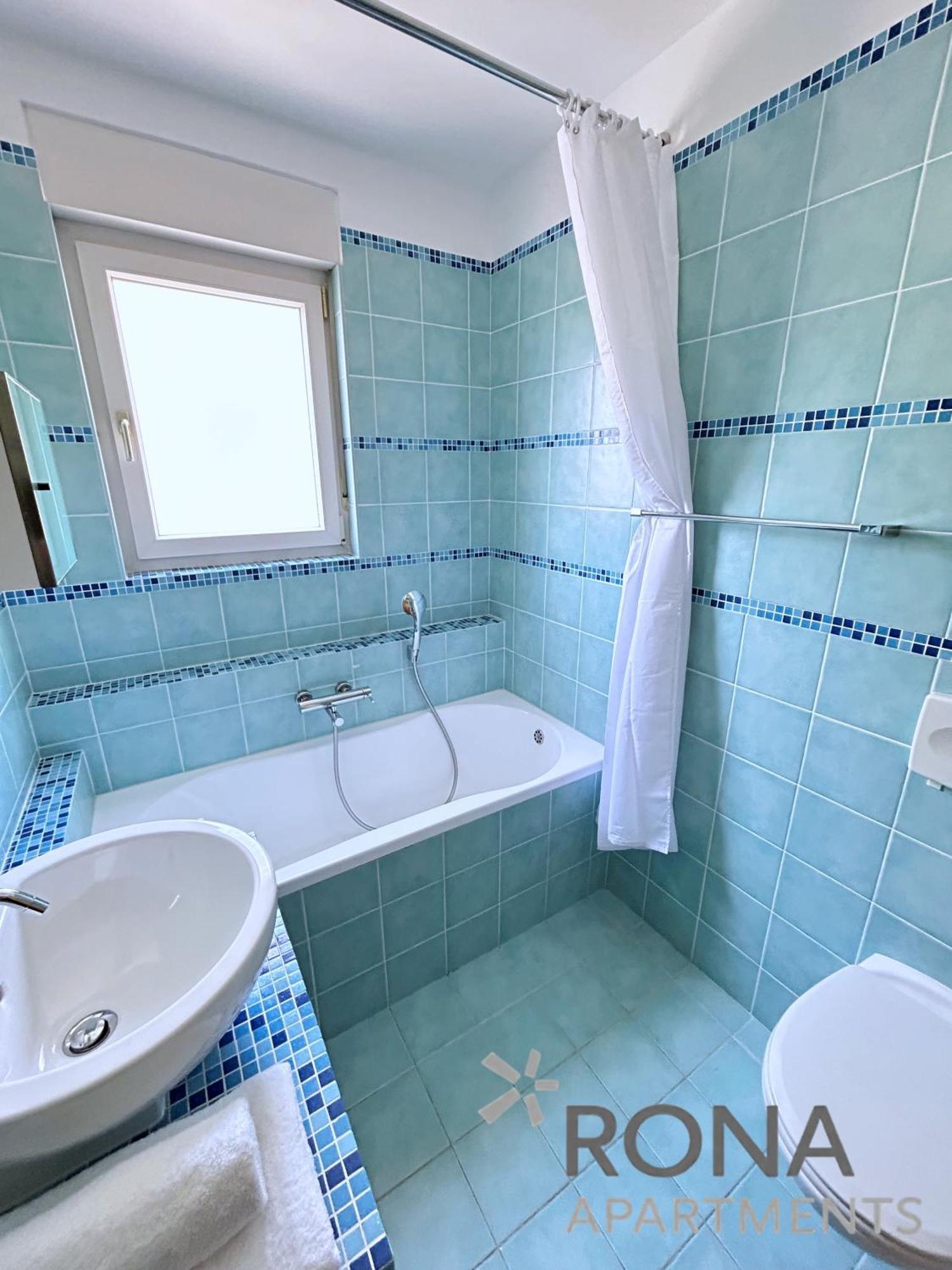 Rona Spacious Apartment With A Panoramic View Ичичи Экстерьер фото